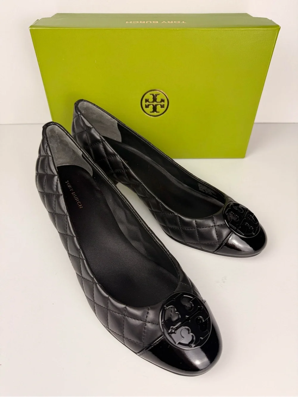 Tory Burch Chelsea 50mm Quilted Pumps Black Leather Patent Cap Toe Block Heels